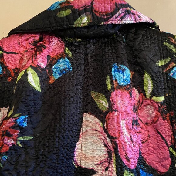 Vintage Women's Quilted Bold Floral Reversable to solid black - Vest Size 1X - Picture 4 of 6